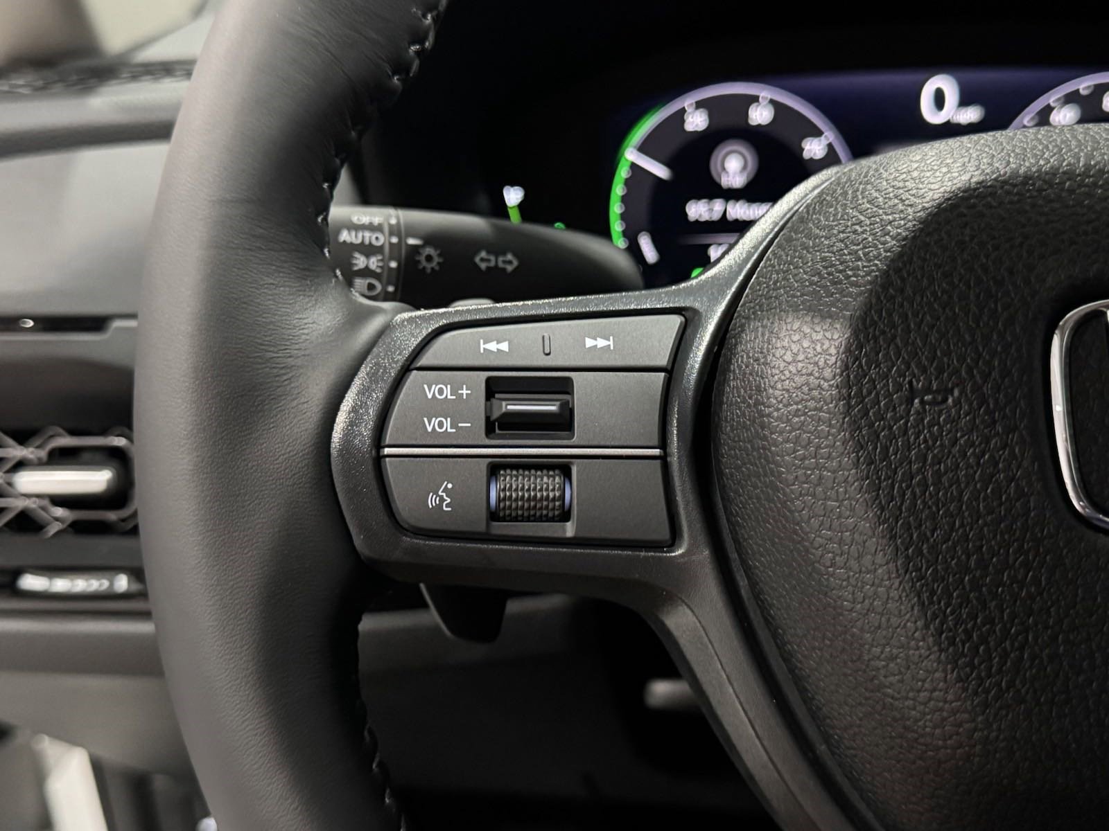 New 2025 Honda Accord EX-L image 28