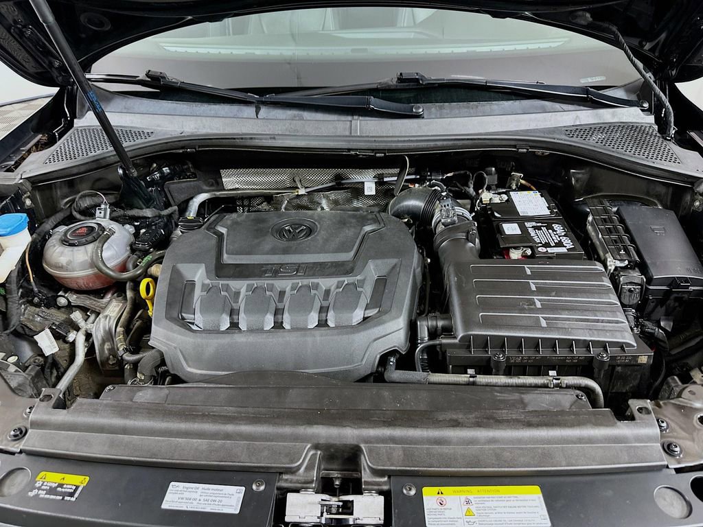 Used 2021 Volkswagen Tiguan SE R-Line image 29