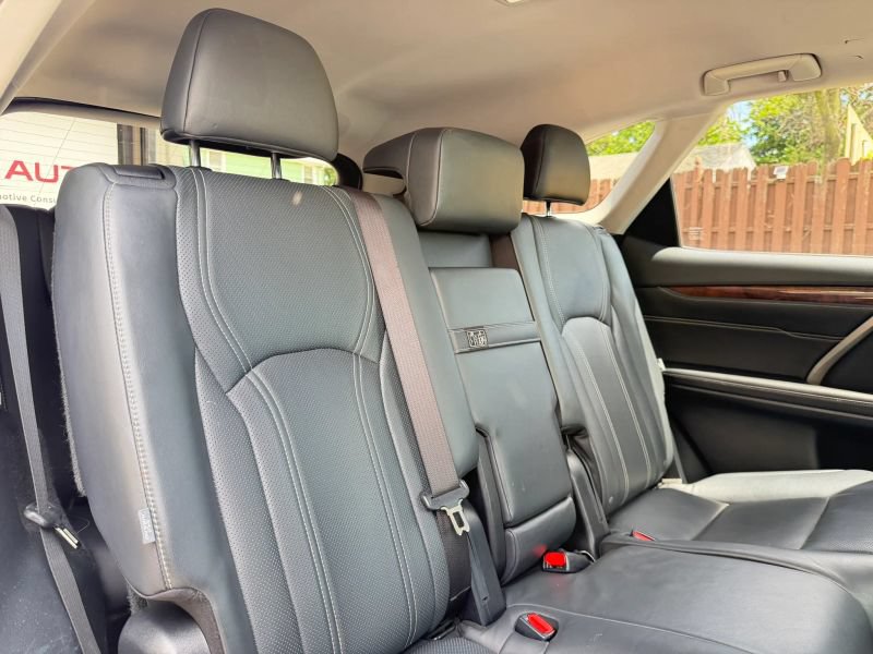 Used 2019 Lexus RX 350L AWD image 26