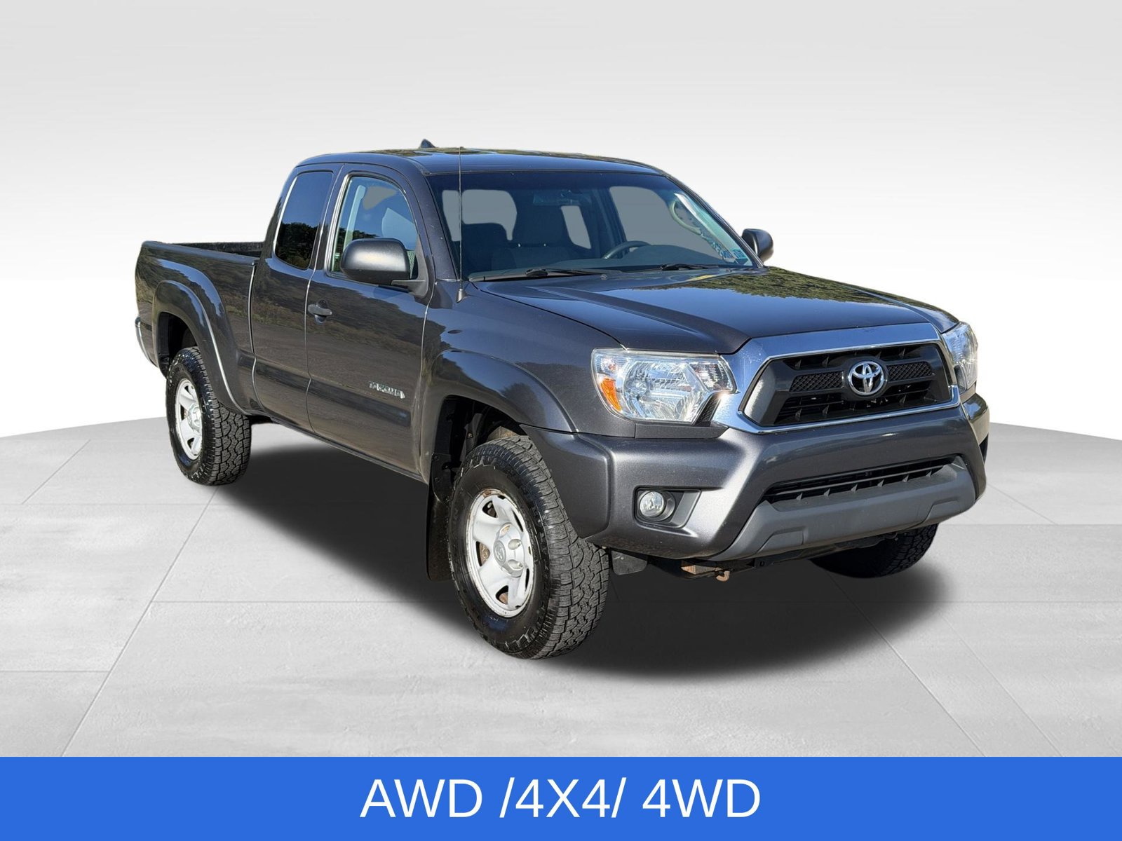 Used 2014 Toyota Tacoma 4x4 Access Cab V6 w/ SR5 Package image 11