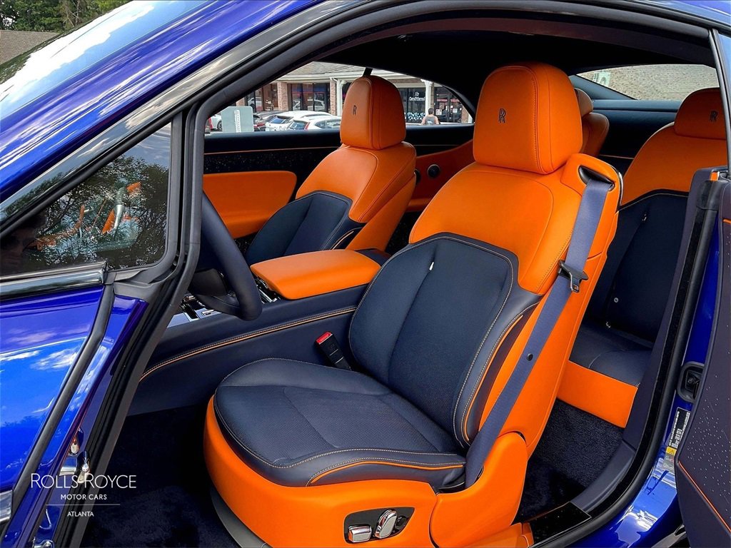 New 2025 Rolls-Royce Spectre Black Badge image 9