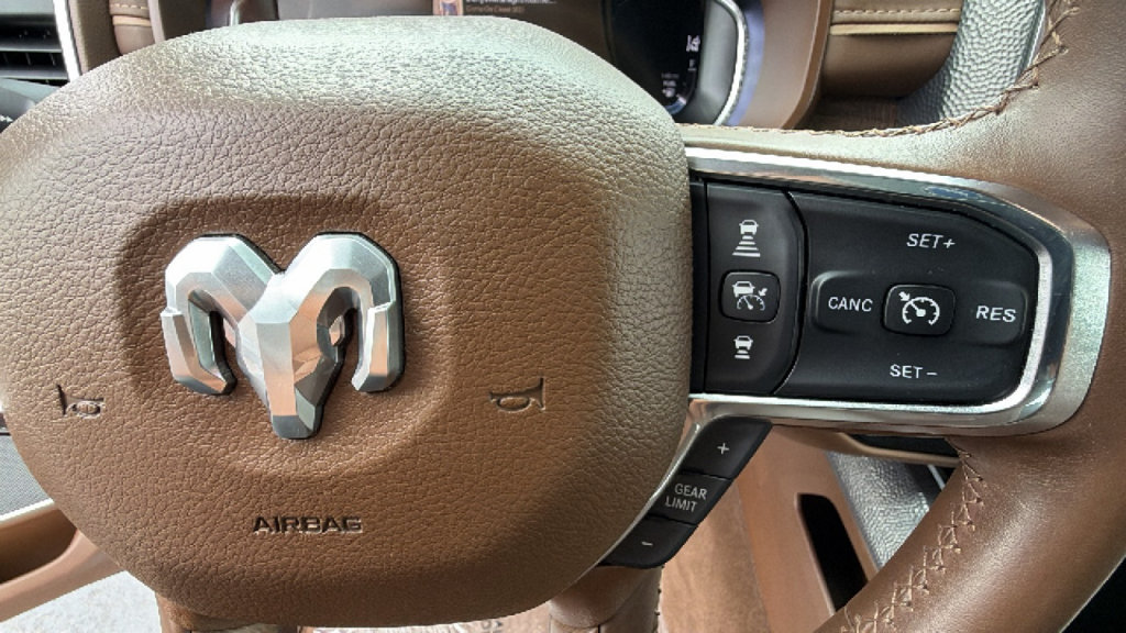 Used 2024 RAM 1500 Limited AWD/4WD image 20