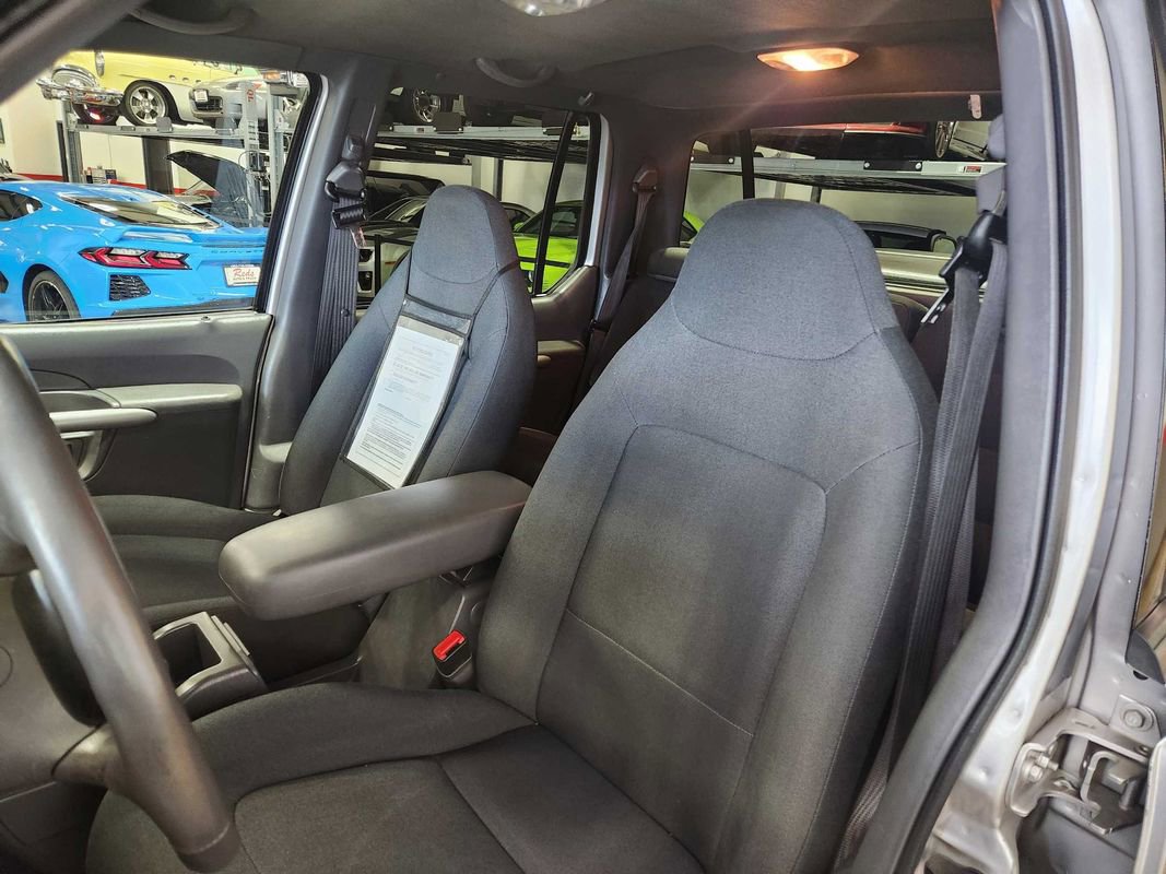 Used 2002 Ford Explorer Sport Trac 4x4 image 35