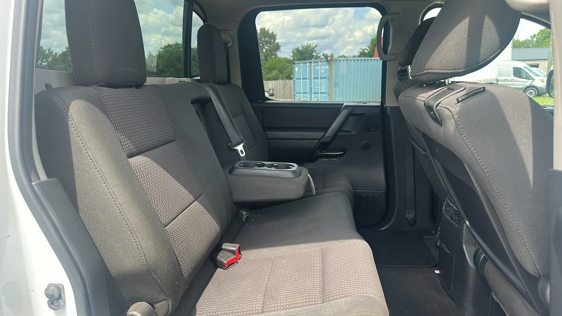 Used 2012 Nissan Titan SV w/ SV Value Truck Pkg image 16