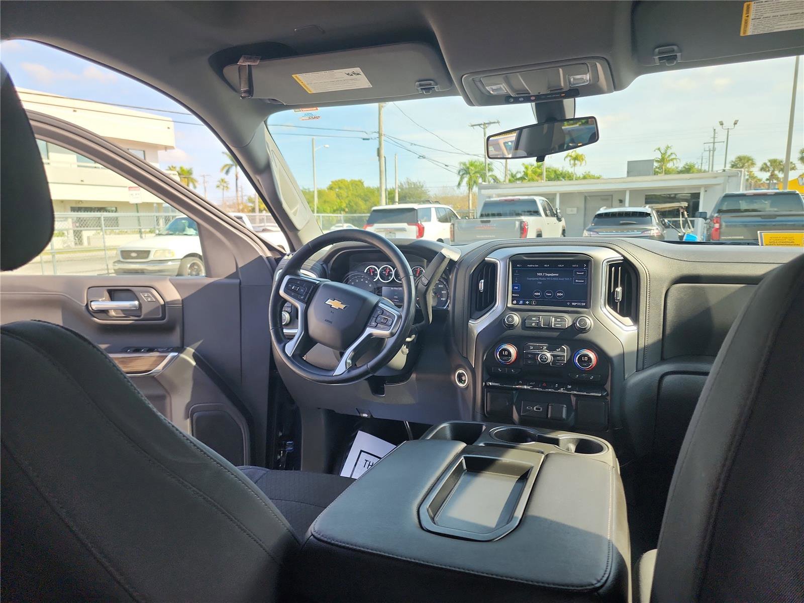 Used 2020 Chevrolet Silverado 1500 LT w/ All-Star Edition image 23