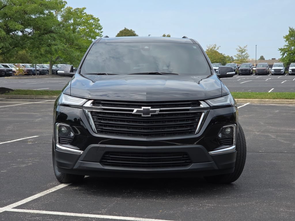 Used 2023 Chevrolet Traverse LS w/ Midnight/Sport Edition FWD image 16