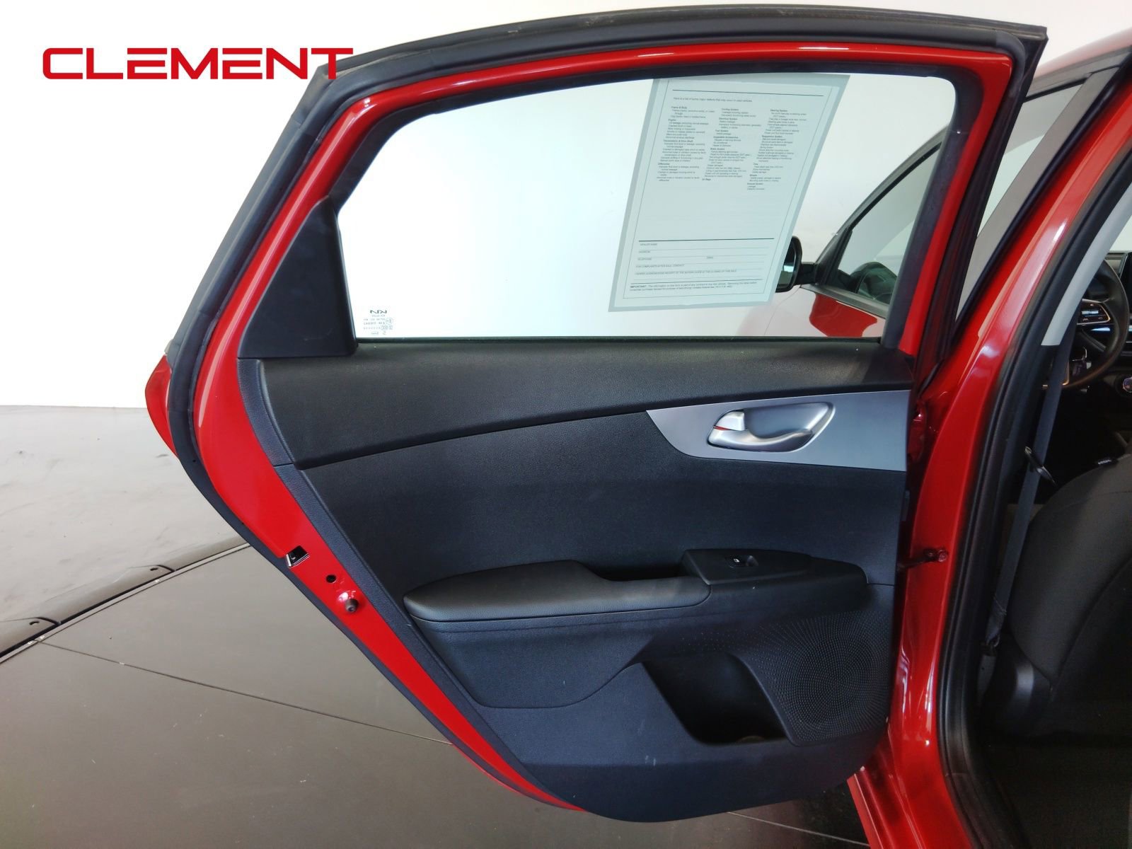 Used 2022 Kia Forte LXS image 28