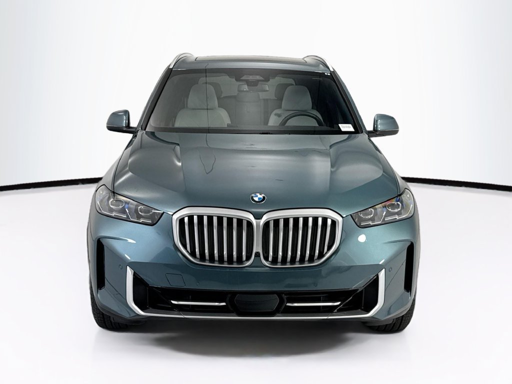 Certified 2024 BMW X5 xDrive40i w/ Executive Package AWD/4WD image 2