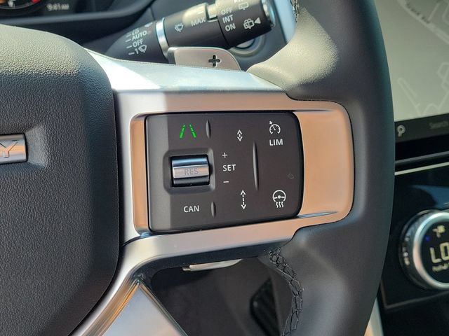 Used 2025 Land Rover Discovery S AWD/4WD image 31