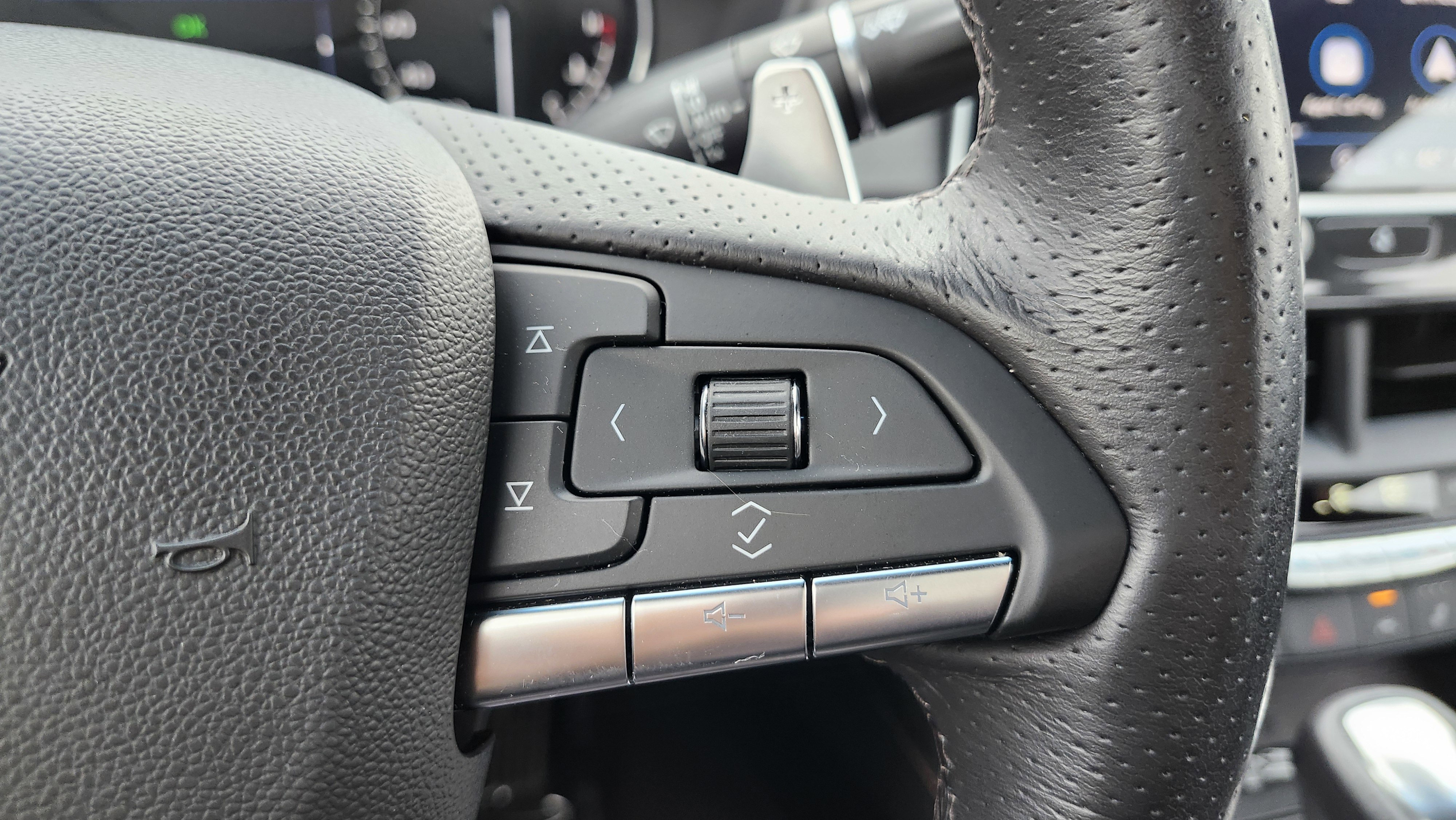 Used 2022 Cadillac CT4 Sport image 37