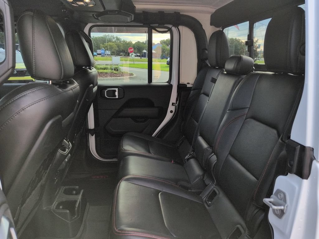 Used 2022 Jeep Gladiator Rubicon AWD/4WD image 13