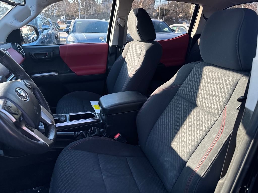 Used 2023 Toyota Tacoma SR5 image 15