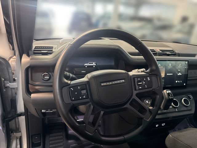 Used 2023 Land Rover Defender 110 X AWD/4WD image 12