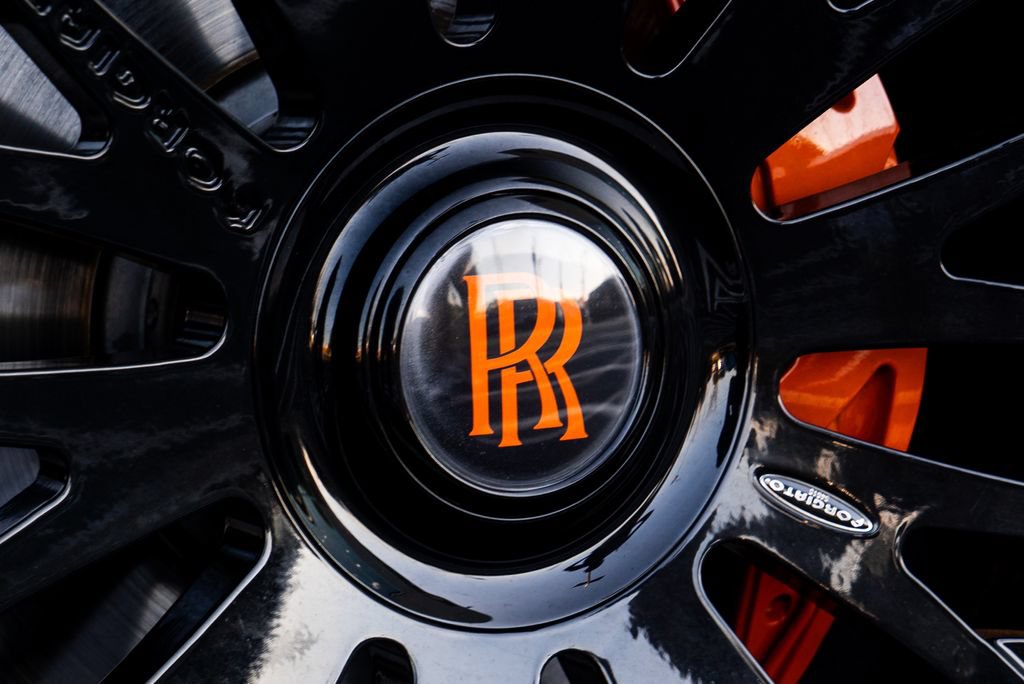 Used 2023 Rolls-Royce Cullinan AWD/4WD image 6