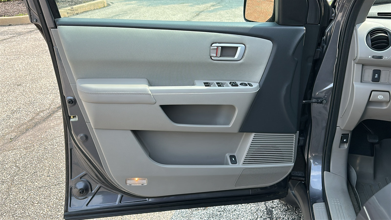 Used 2015 Honda Pilot SE image 15