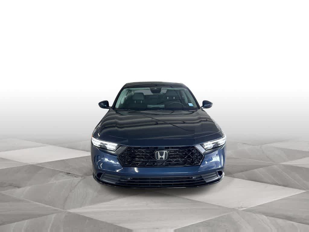 Used 2024 Honda Accord EX-L image 3