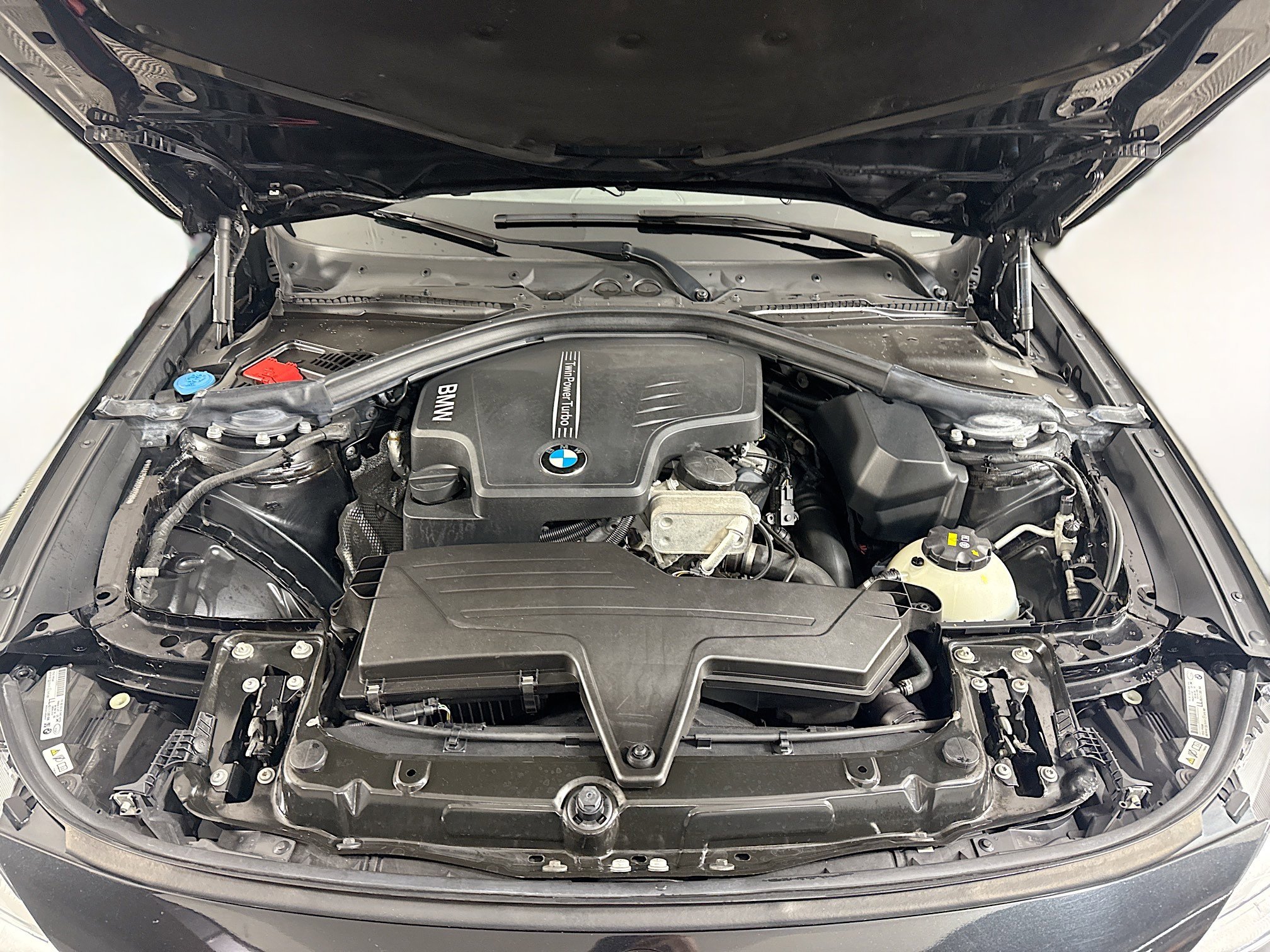 Used 2016 BMW 328i Gran Turismo xDrive image 39