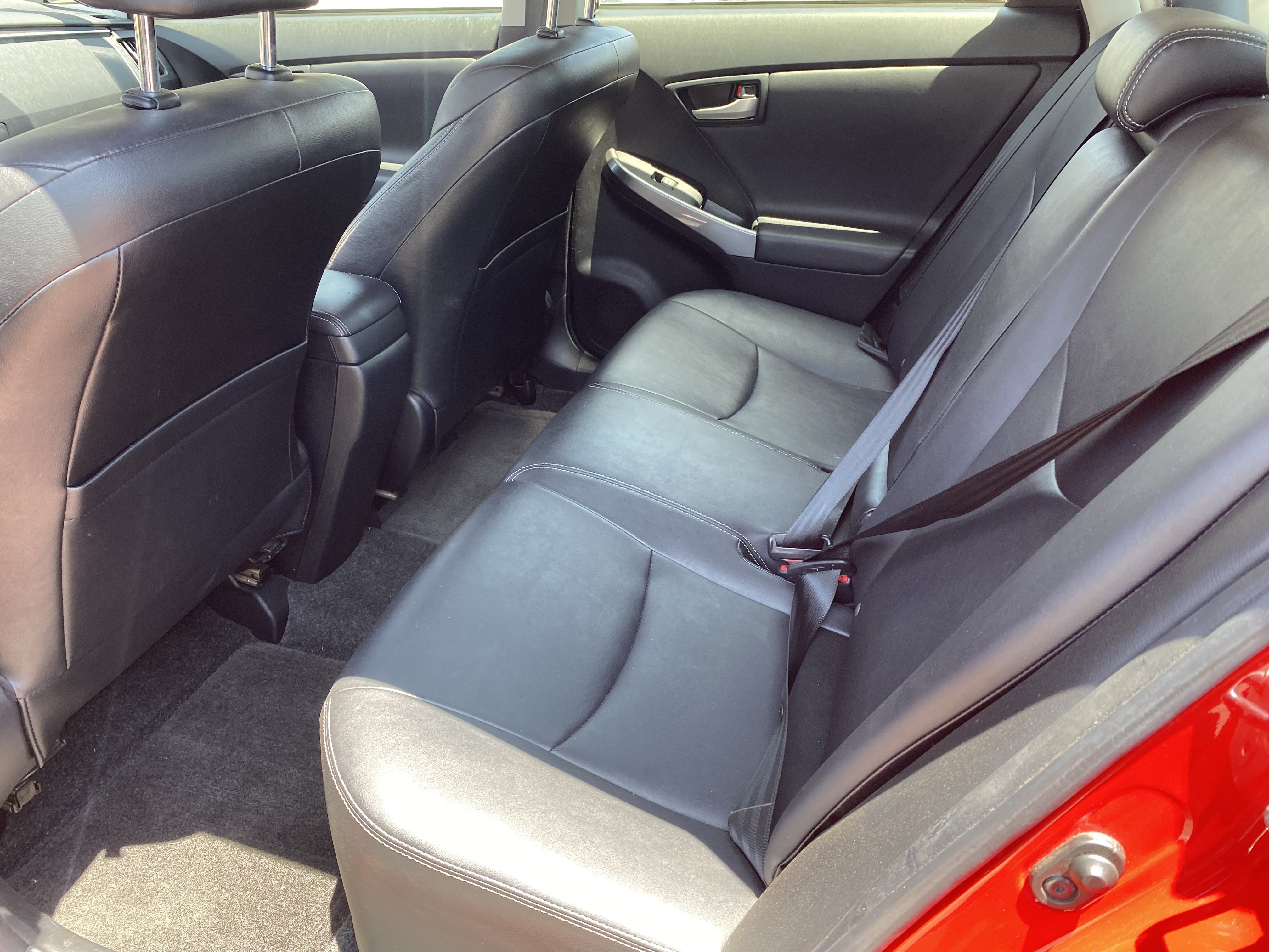 Used 2015 Toyota Prius Persona Series FWD image 13