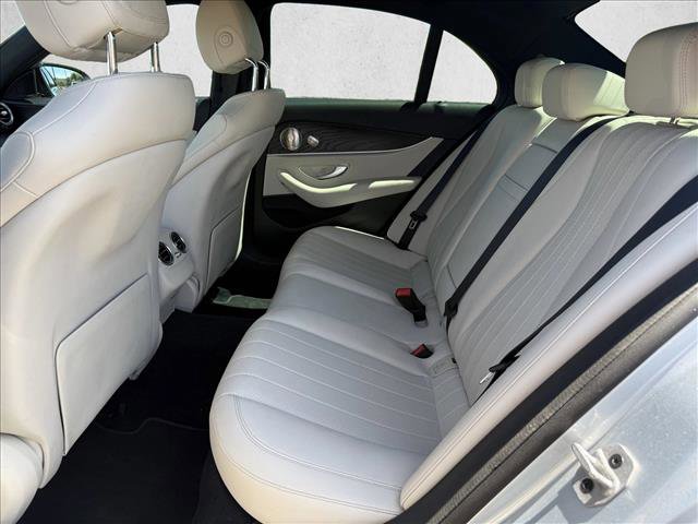 Used 2022 Mercedes-Benz E 450 4MATIC Sedan image 22