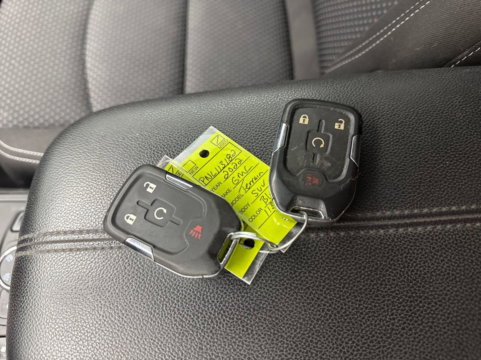 Used 2022 GMC Terrain SLE w/ Driver Convenience Package image 39