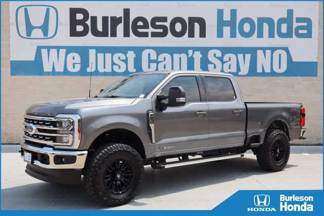 Used 2025 Ford F250 Lariat AWD/4WD video 1