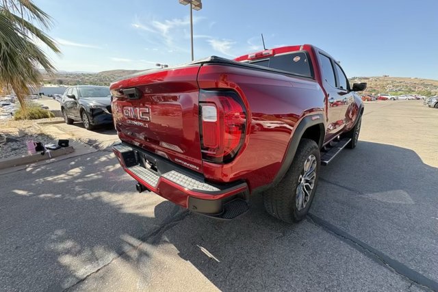 Used 2023 GMC Canyon Denali AWD/4WD image 5