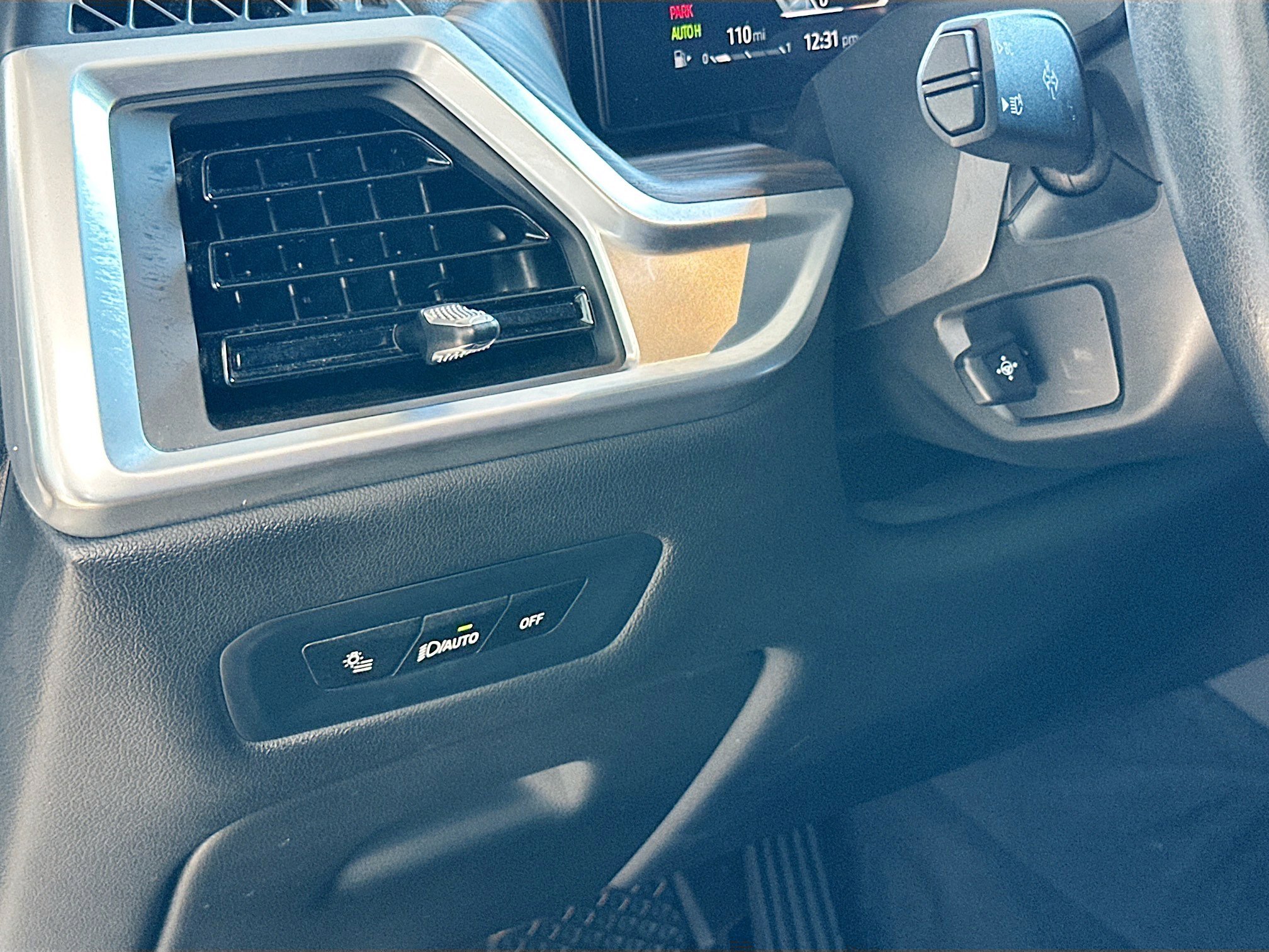 Certified 2024 BMW X5 xDrive40i w/ Parking Assistance Package image 8