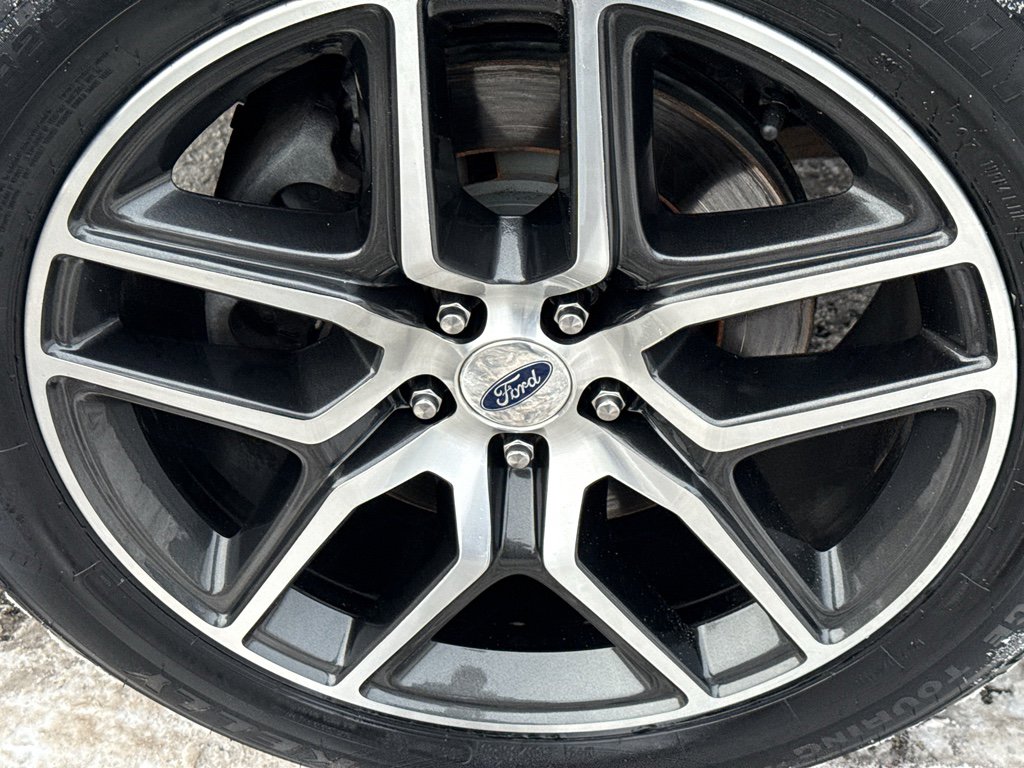 Used 2018 Ford Explorer Sport image 9