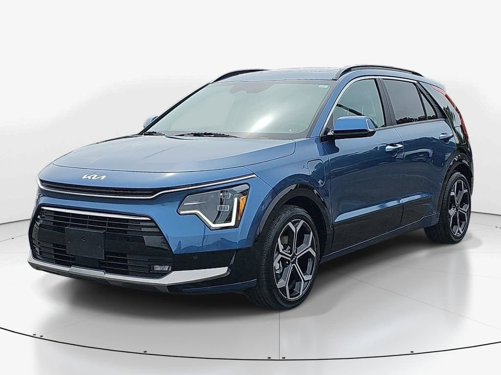 Used 2023 Kia Niro SX Touring FWD image 10