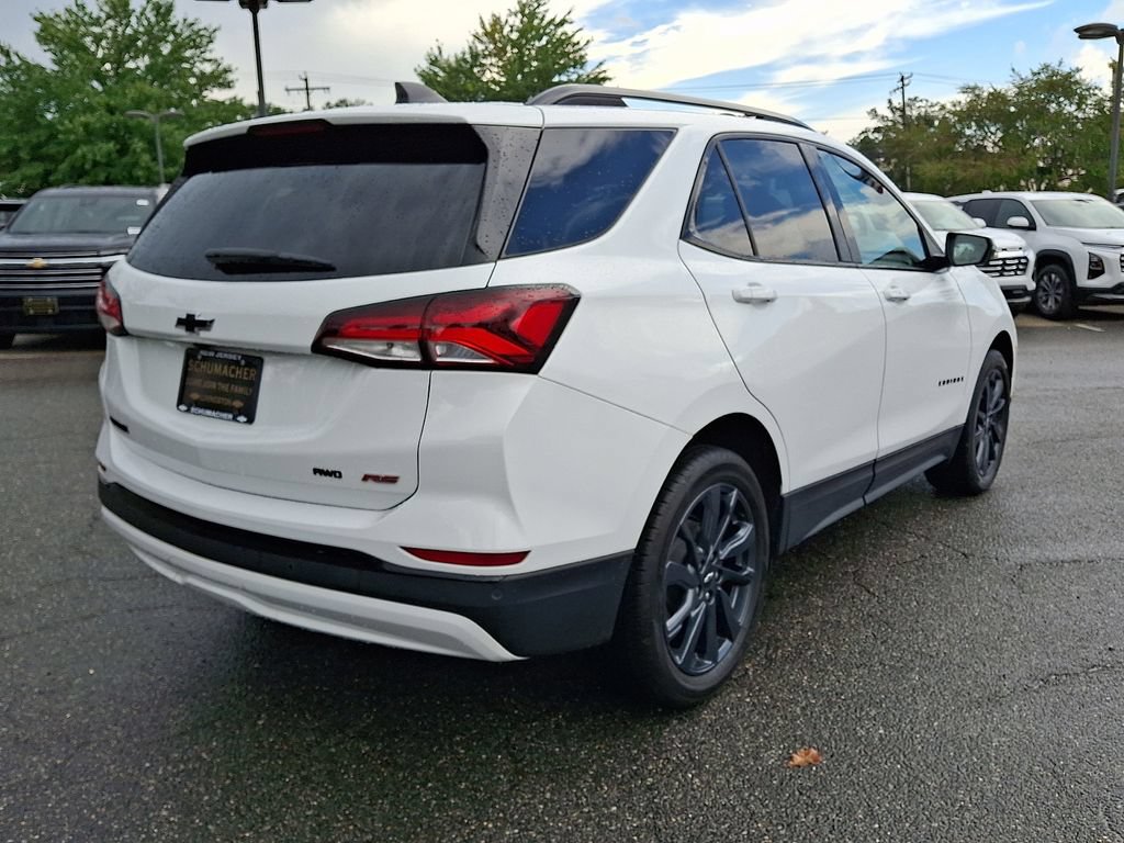 Certified 2024 Chevrolet Equinox RS w/ RS Leather Package AWD/4WD image 6