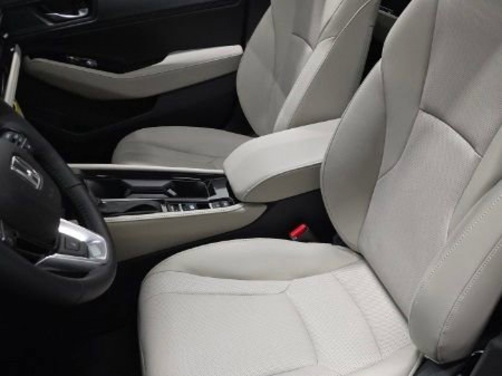 New 2025 Honda Accord Touring image 8