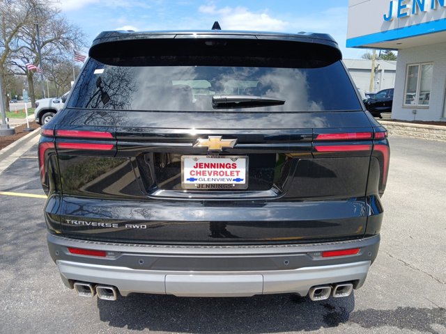 New 2026 Chevrolet Traverse LT w/ Driver Confidence Package AWD/4WD image 27