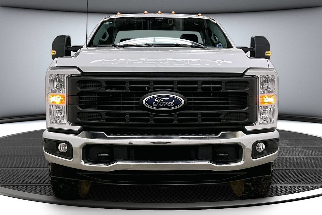 Used 2024 Ford F250 XL w/ XL Off-Road Package AWD/4WD image 2