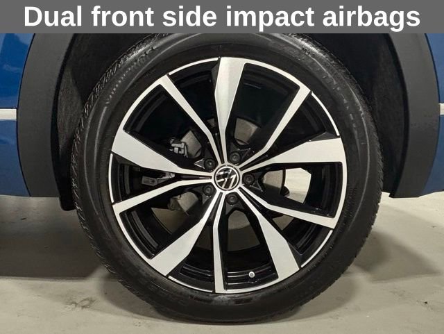 Used 2025 Volkswagen Atlas Cross Sport SEL Premium R-Line image 18