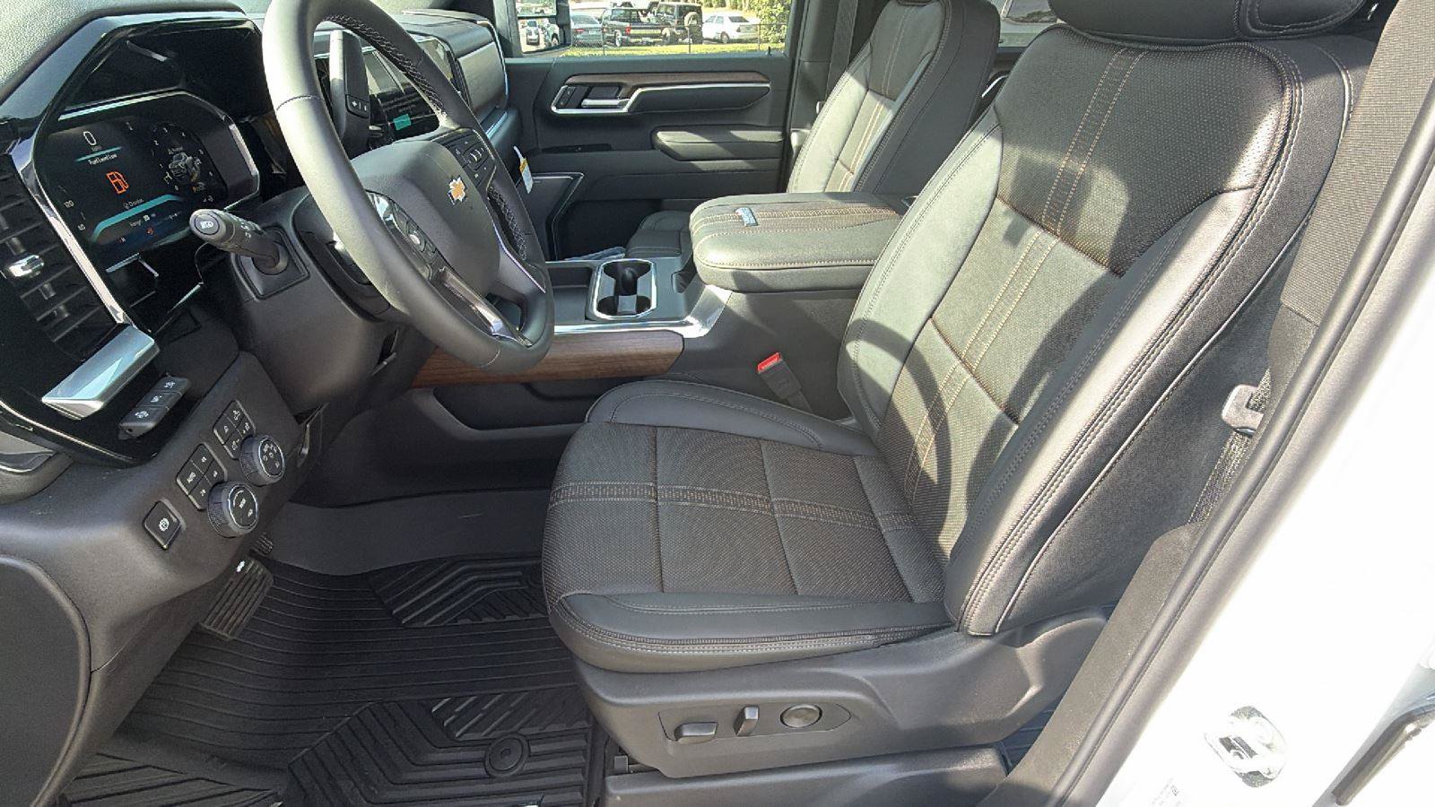 New 2026 Chevrolet Silverado 2500 High Country w/ High Country Premium Package AWD/4WD image 13