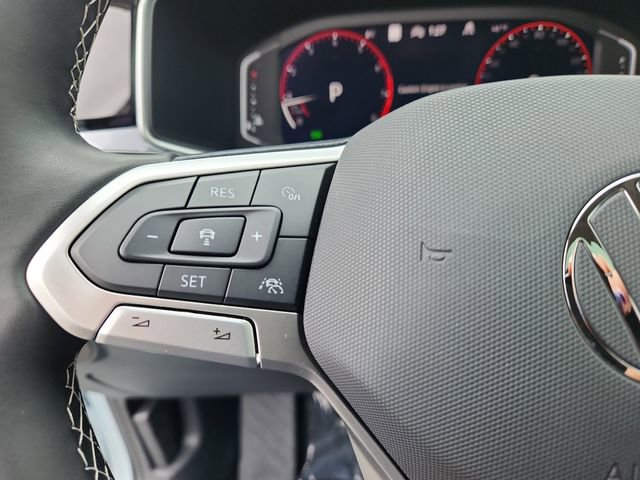 New 2026 Volkswagen Taos SEL image 11