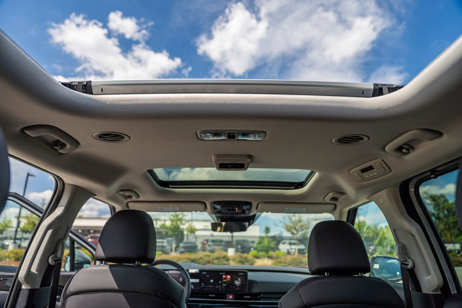 New 2026 Kia Carnival SX Prestige image 16