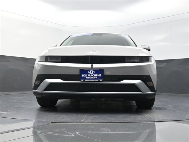 New 2025 Hyundai Ioniq 5 SE image 30