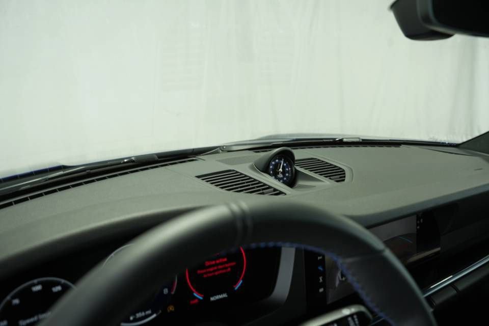 Certified 2026 Porsche 911 Carrera T image 16