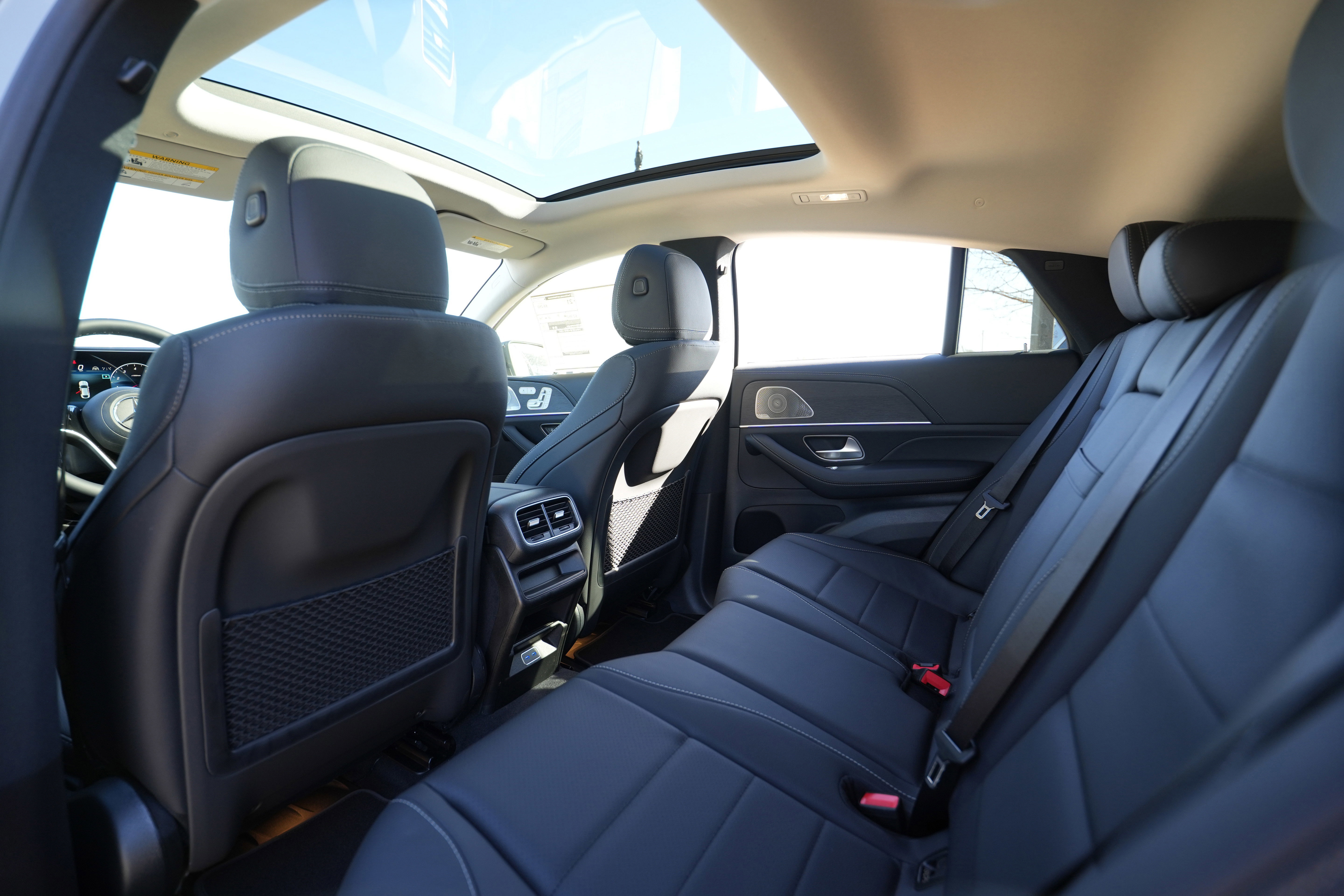 New 2026 Mercedes-Benz GLE 450 4MATIC Coupe image 36
