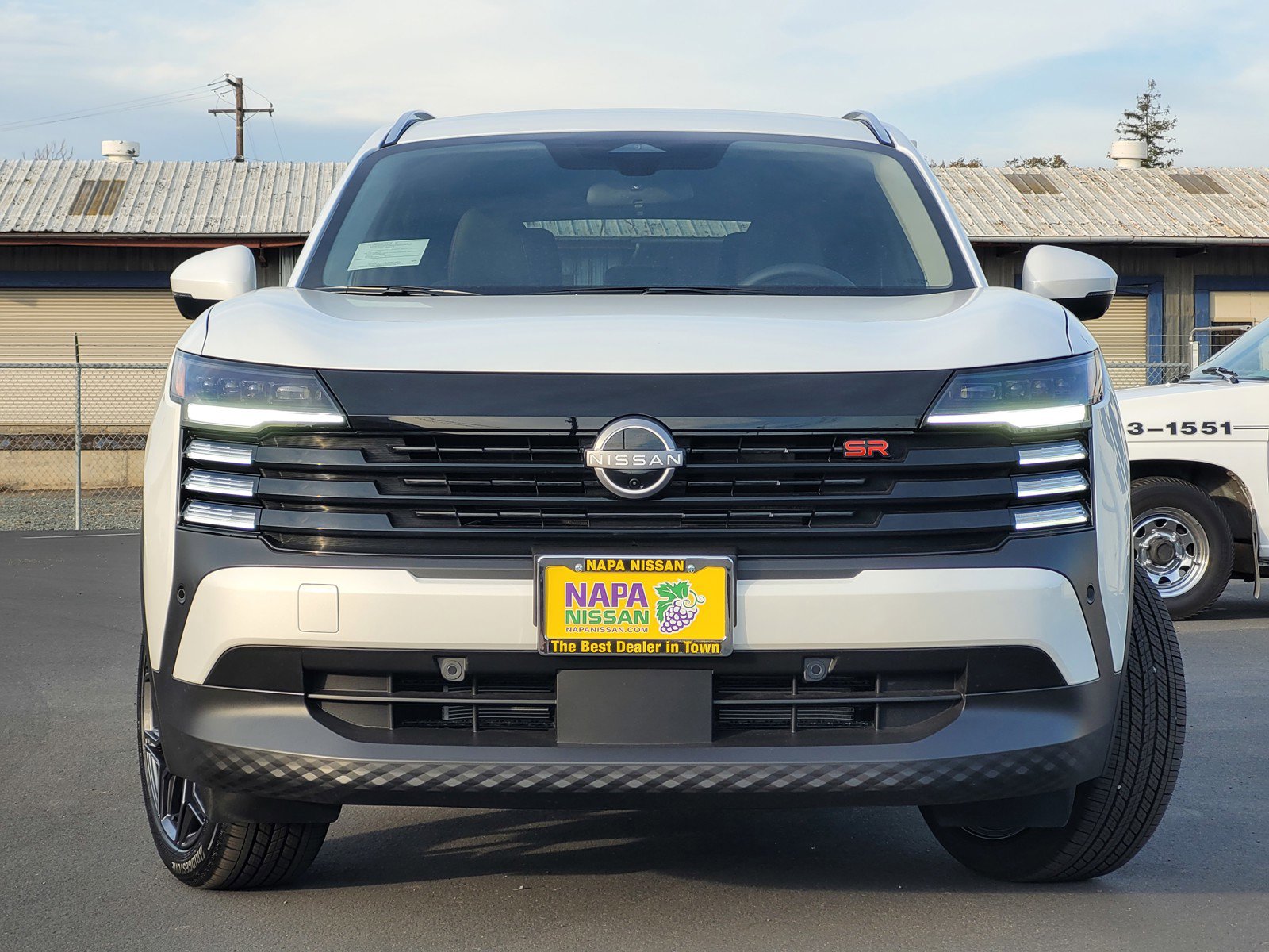 New 2025 Nissan Kicks SR image 2