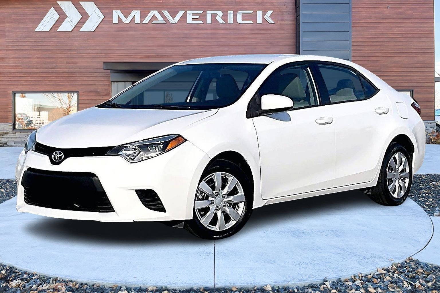 Used 2014 Toyota Corolla LE image 3