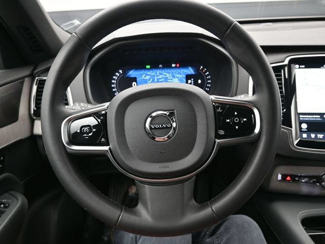 Used 2024 Volvo XC90 B6 Ultimate AWD/4WD image 25
