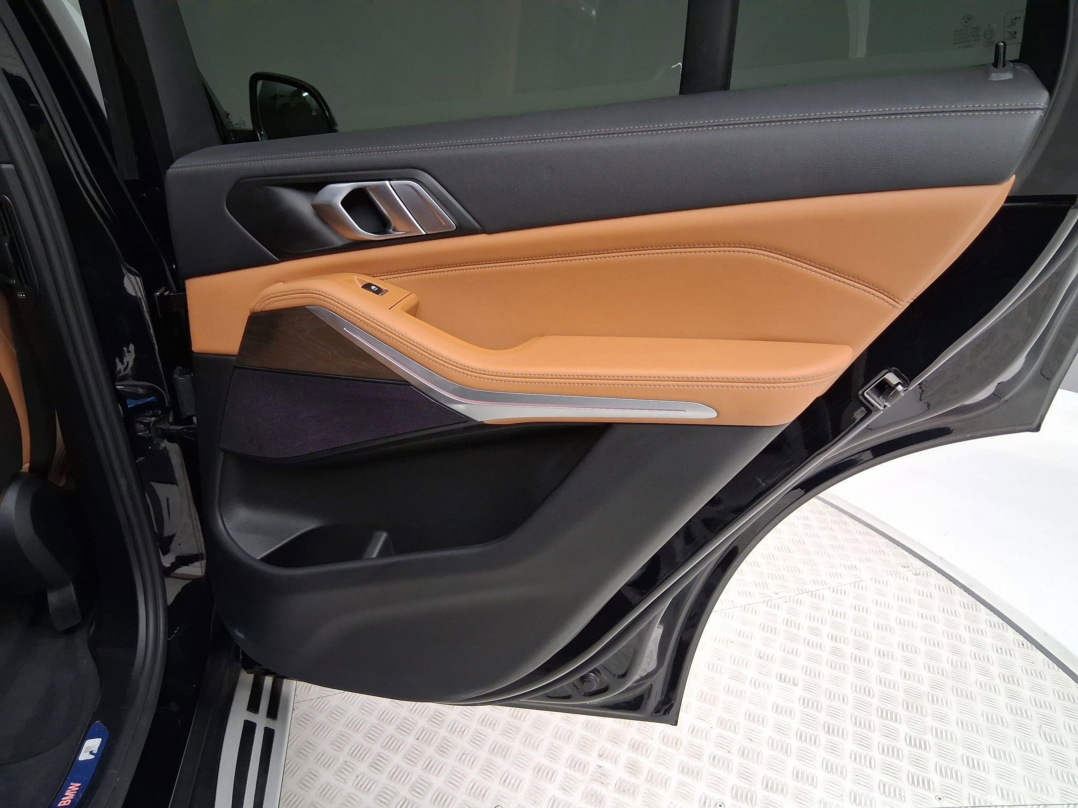 Certified 2023 BMW X5 sDrive40i w/ Premium Package image 32