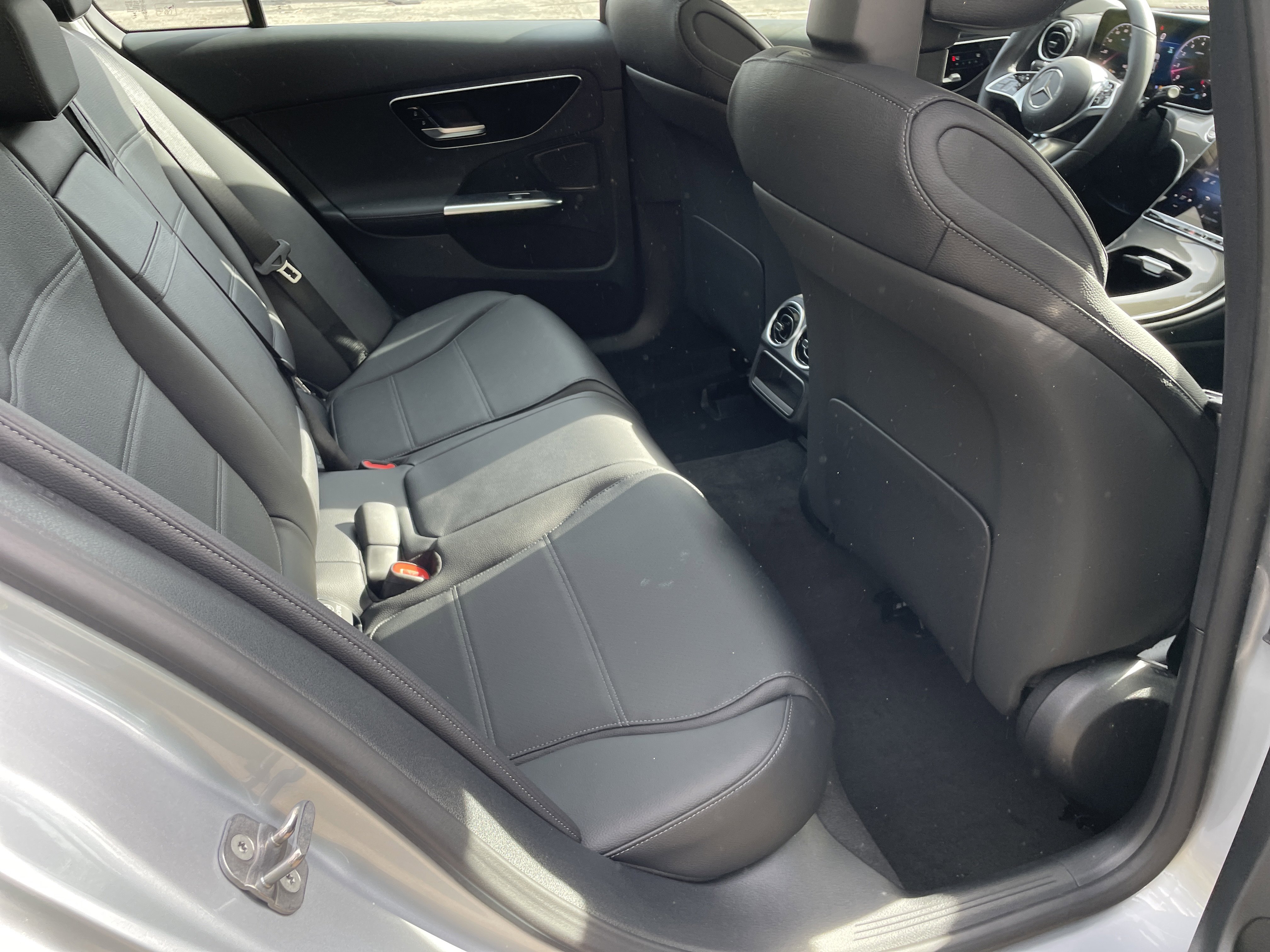 New 2026 Mercedes-Benz C 300 Sedan image 39