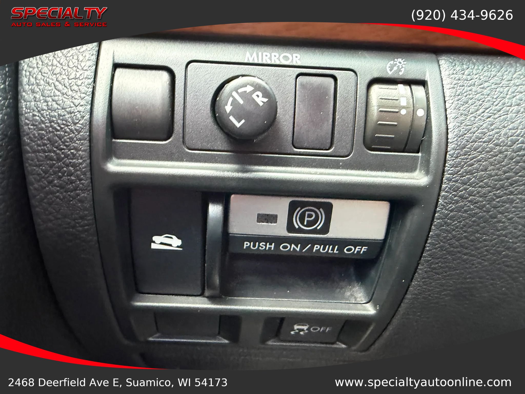 Used 2014 Subaru Outback 3.6R Limited w/ Moonroof Package AWD/4WD image 26