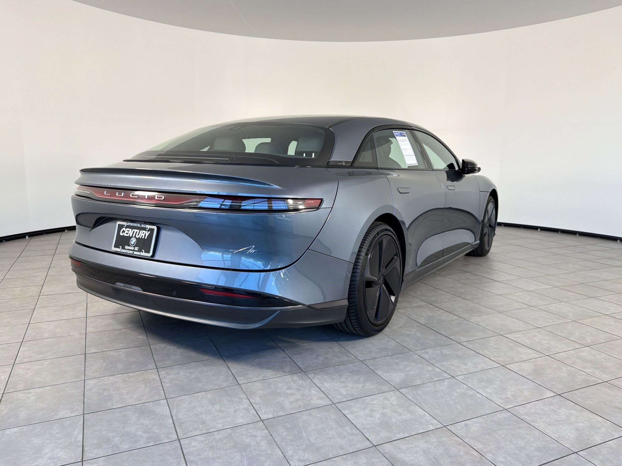 Used 2024 Lucid Air Pure image 9