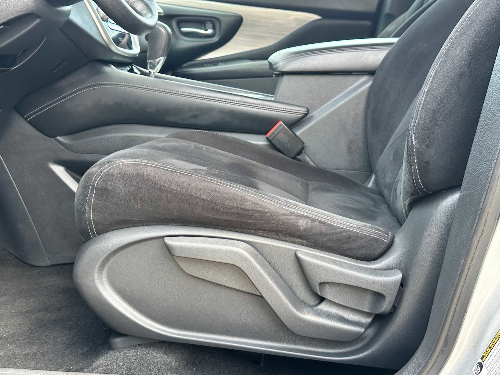 Used 2018 Nissan Murano S image 19