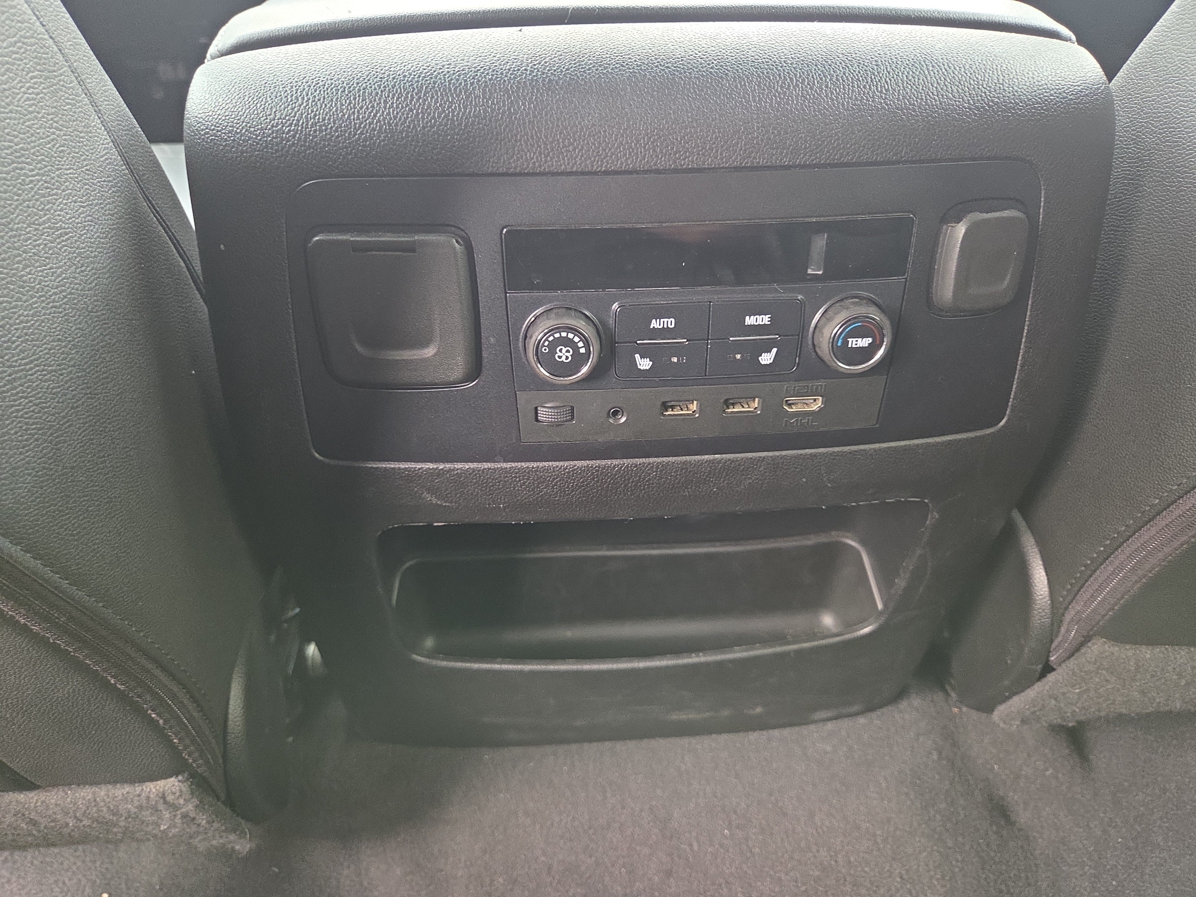 Used 2019 Chevrolet Suburban LT AWD/4WD image 21