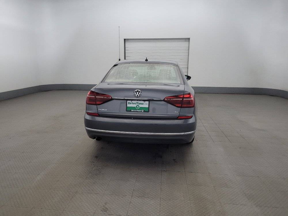 Used 2017 Volkswagen Passat 1.8T S FWD image 7